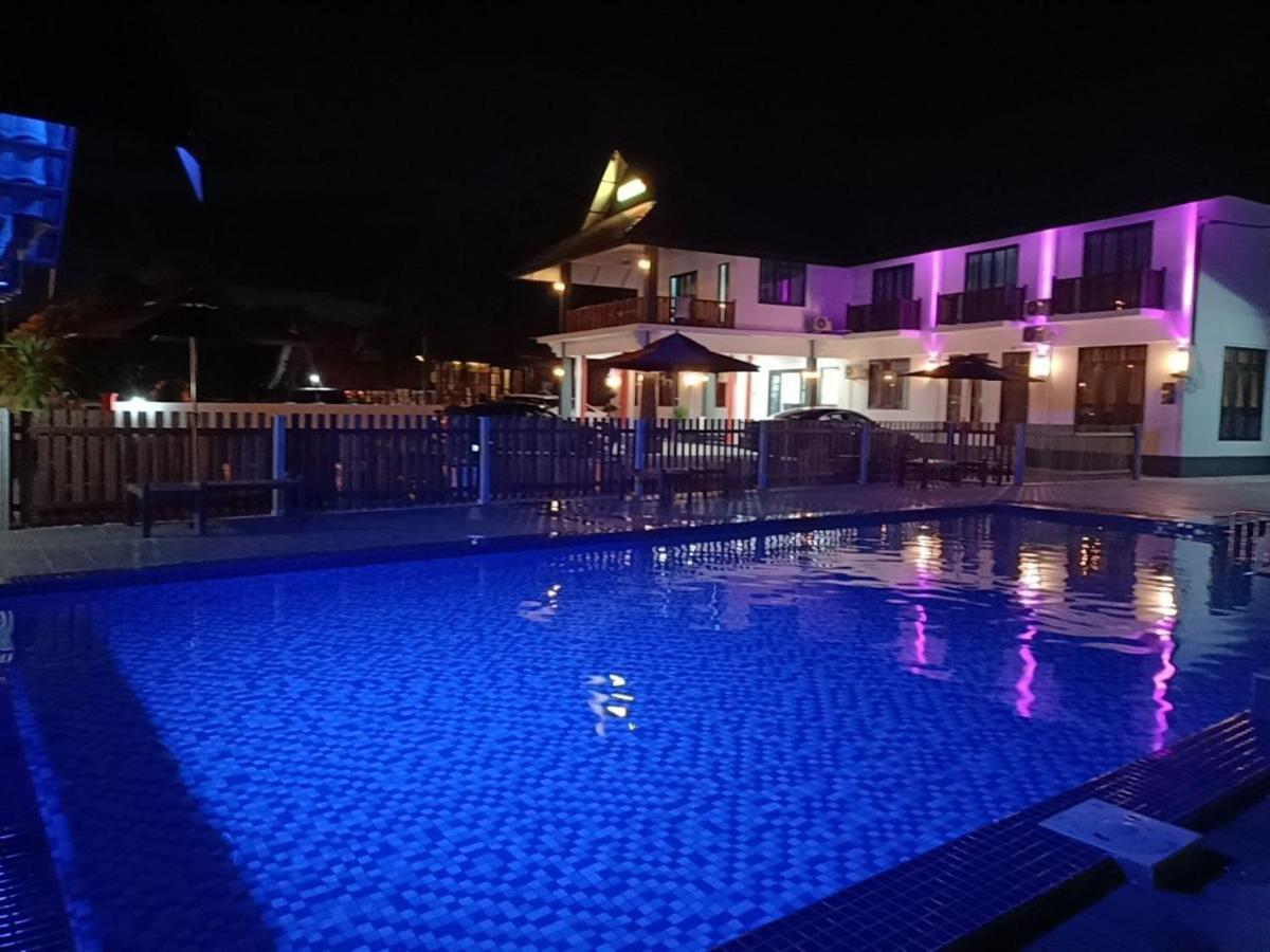 Villa Wanie Inn Setiu Exteriér fotografie